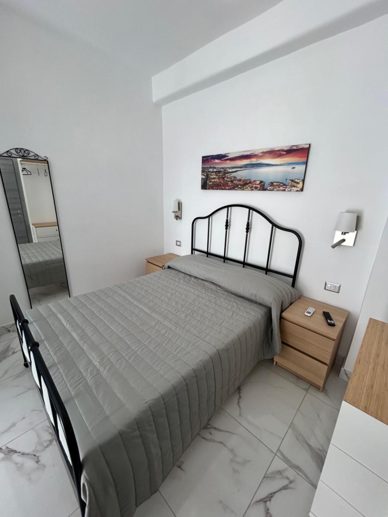 Luna E Ambra Case Vacanze Наполи Екстериор снимка